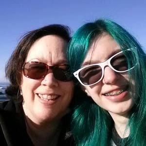 Meet your Posher, Denise